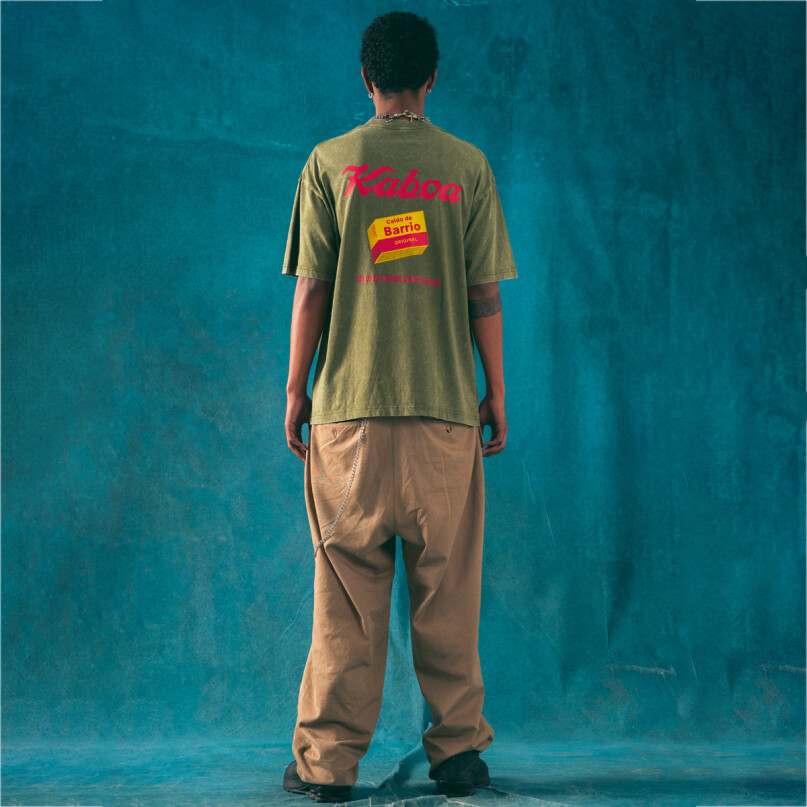 REMERA OVERSIZE - CALDO DE BARRIO REMERA OVERSIZE - CALDO DE BARRIO