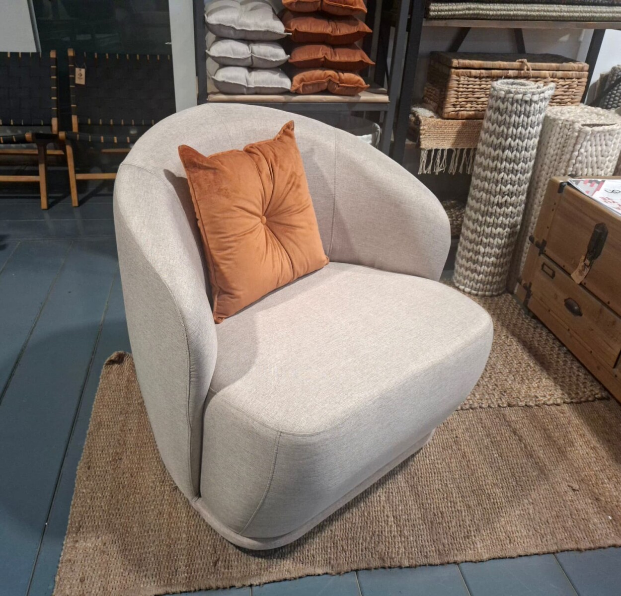 Poltrona Aura giratoria Beige 