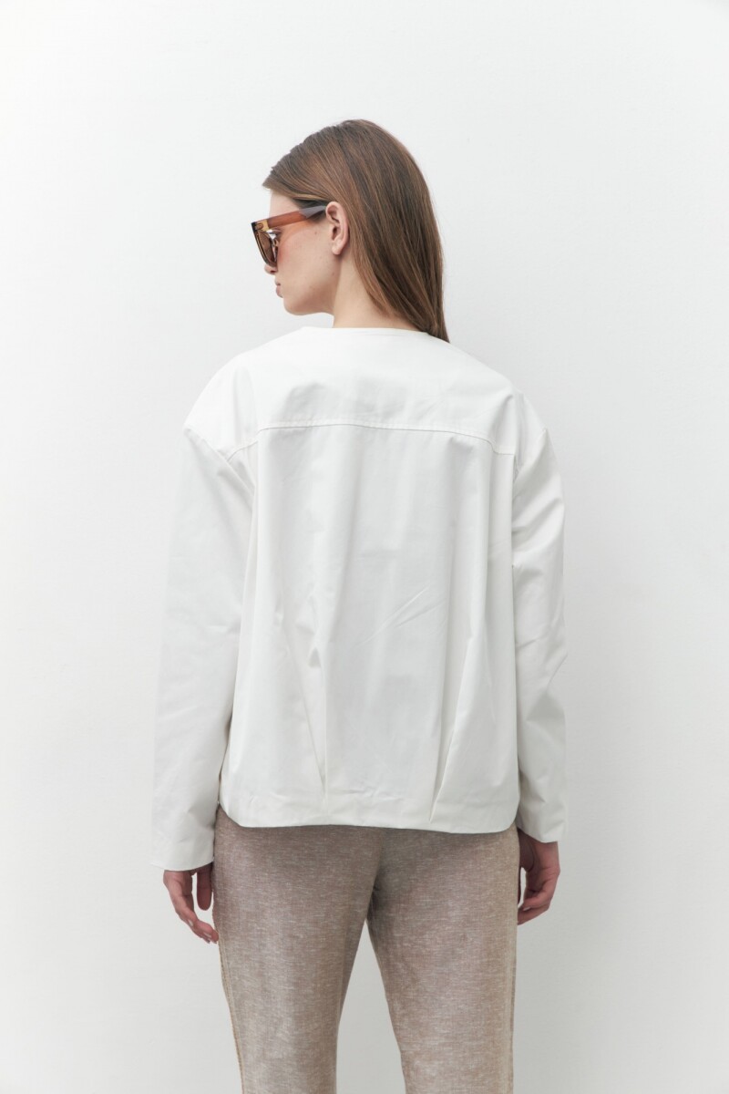 Chaqueta bomber bordada blanco