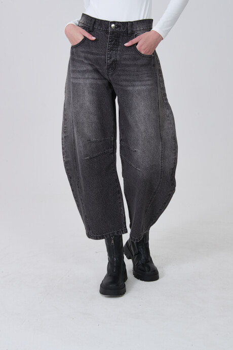 Pantalon Rynara Gris Medio