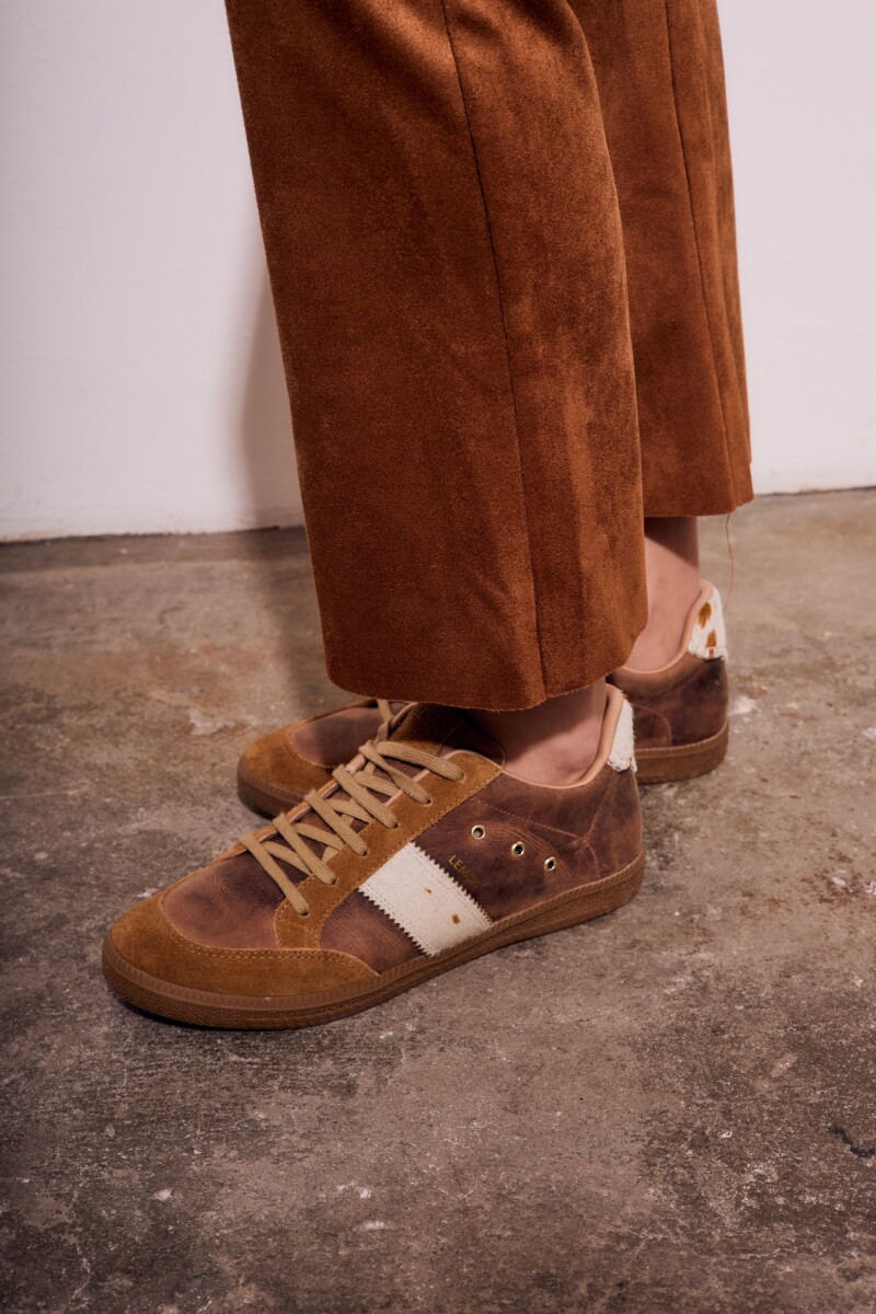 Pantalon Gamuza Cuero Vegano Camel