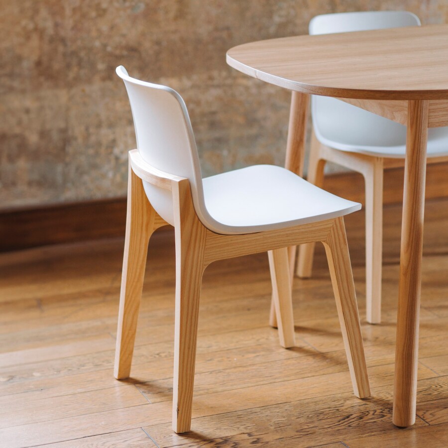 Silla Woody White