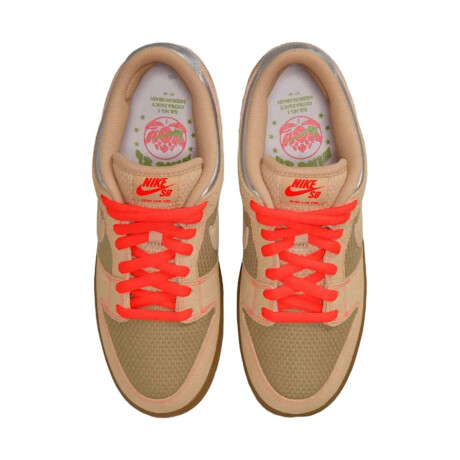 Championes Nike Sb Dunk Low Pro Beige
