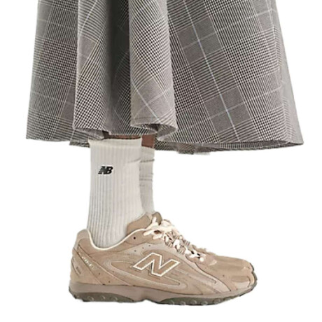 Championes New Balance 204 Beige