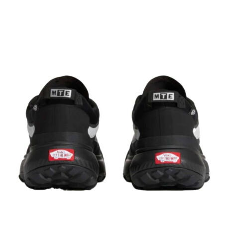 Championes Vans Mte Crosspath Rflc Negro