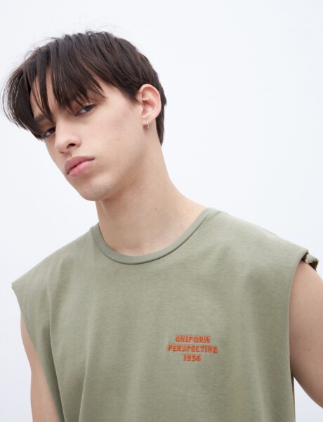 Musculosa Fritz Oliva