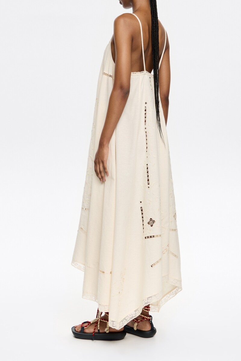 VESTIDO BORDADO Crema