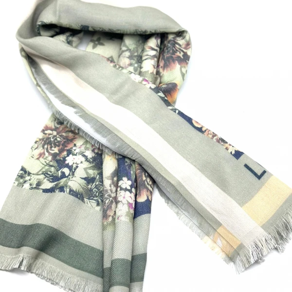 Pashmina estampada verde LV Pashmina estampada verde LV