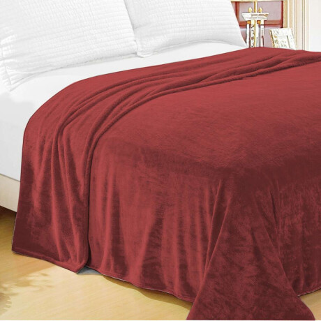 Frazada Flannel 1 Plazas Home Class 150 x 240 cm Bordo