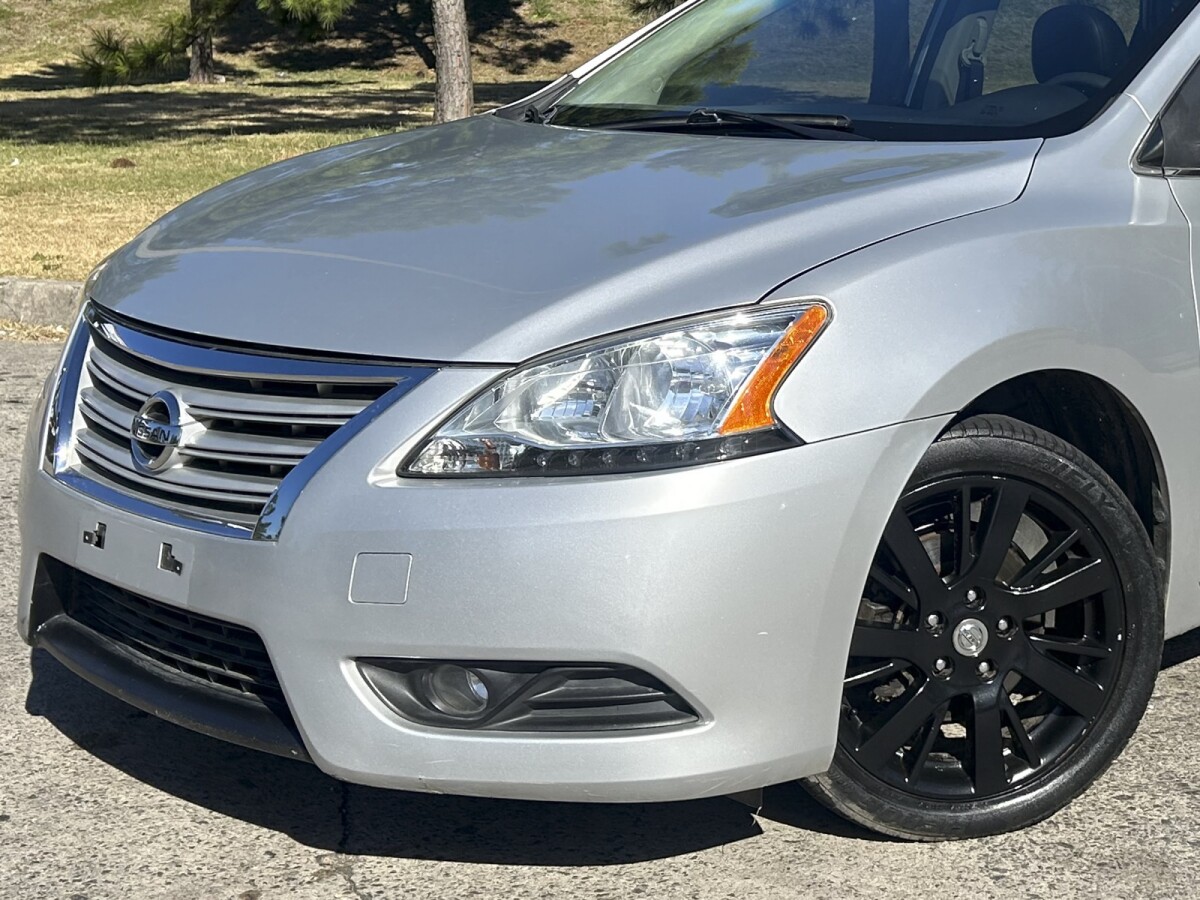 Nissan Sentra 1.8 Exclusive CVT Permuta / Financia Nissan Sentra 1.8 Exclusive CVT Permuta / Financia