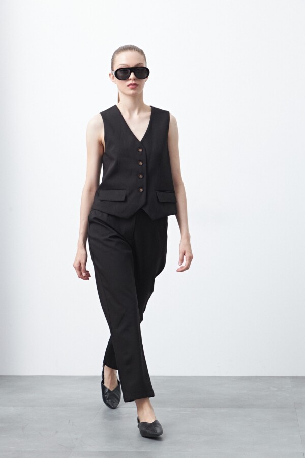 CHALECO EVERLY Negro