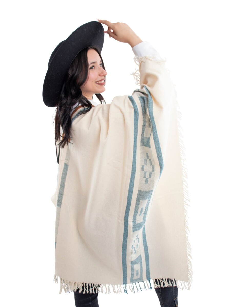 Poncho liviano de algodón 