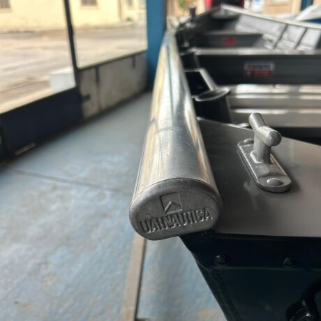 Bote Uai Surubim 400 Bote Uai Surubim 400