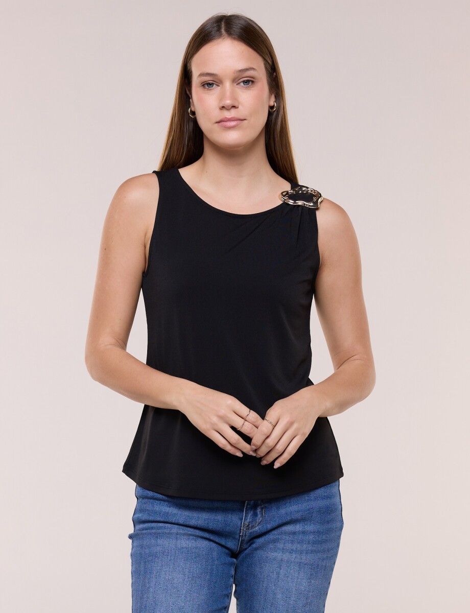 Musculosa Con Broche - Negro 