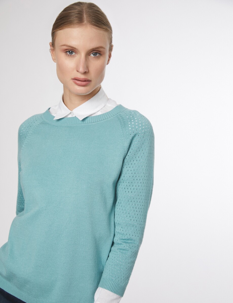 Sweater con calado - verde pastel 