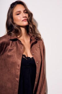 Camisa Gamuza Cuero Vegano Chocolate