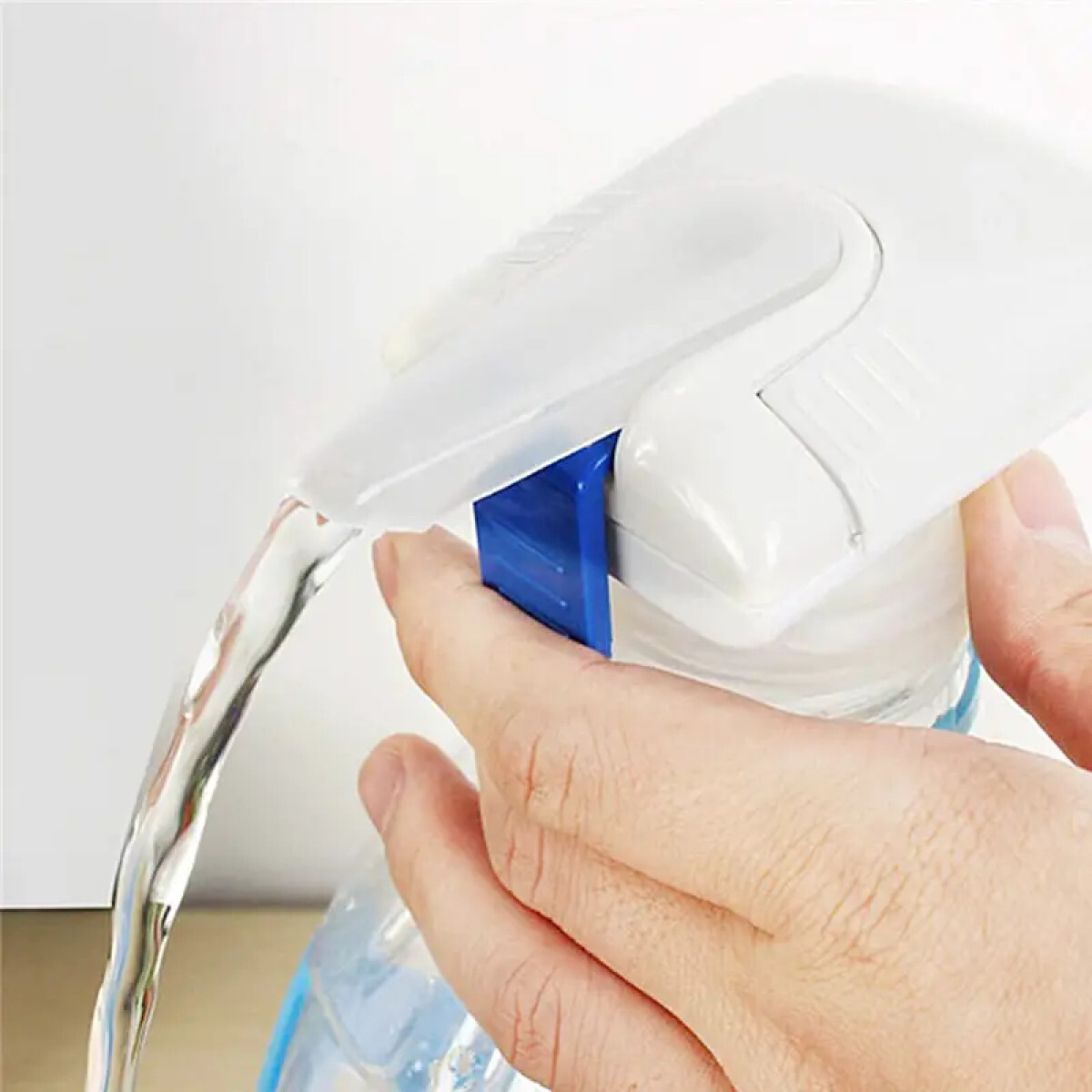 Dispensador automático de bebidas manos libres 