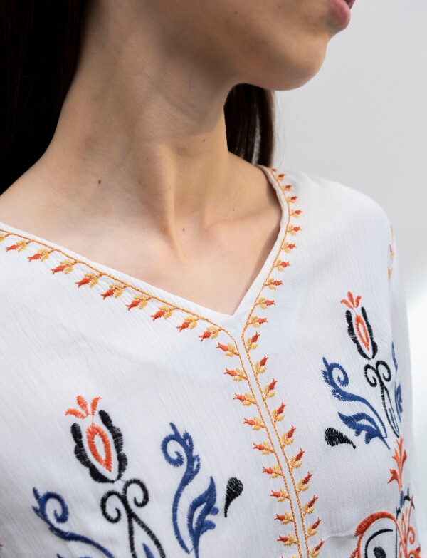 Blusa Bordado BLANCO/MULTI