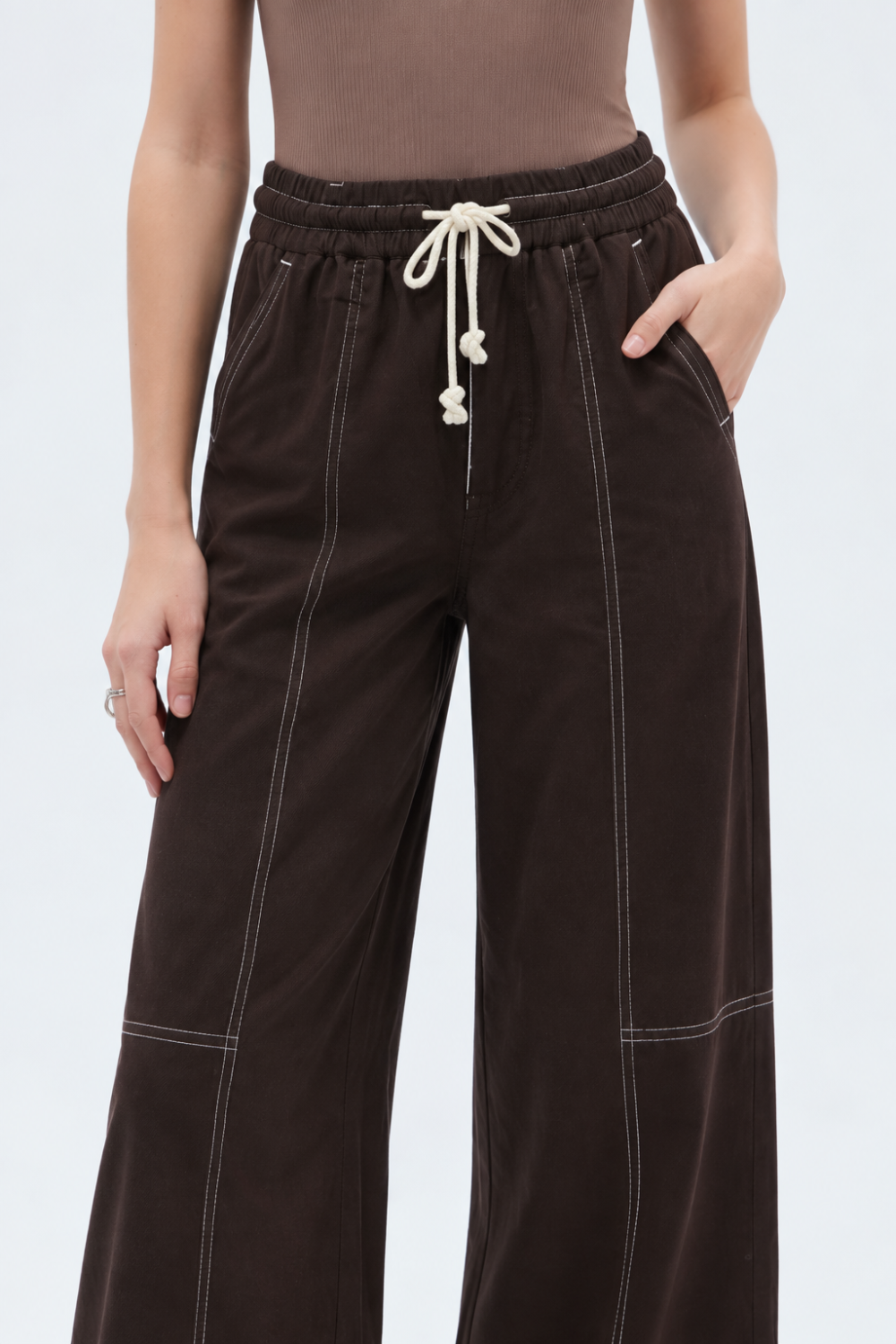 Pantalon Aivo Chocolate