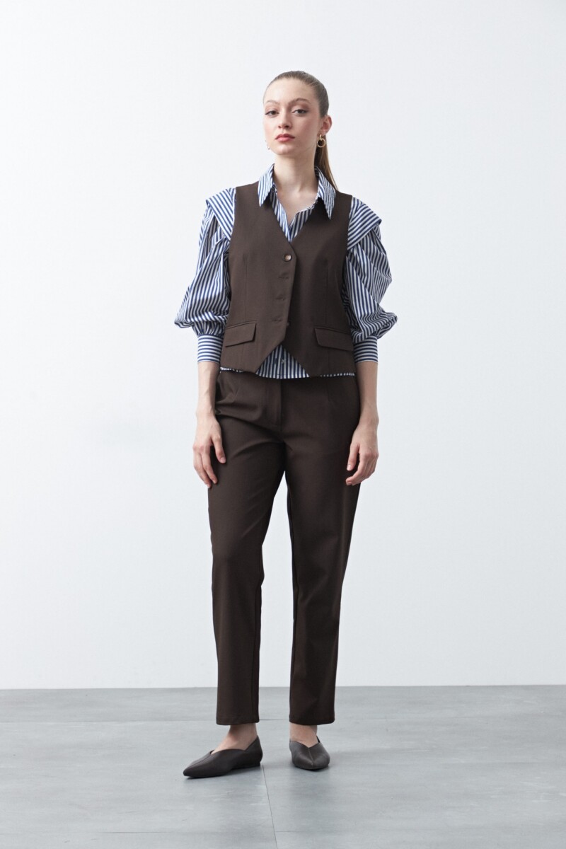 CHALECO EVERLY Chocolate