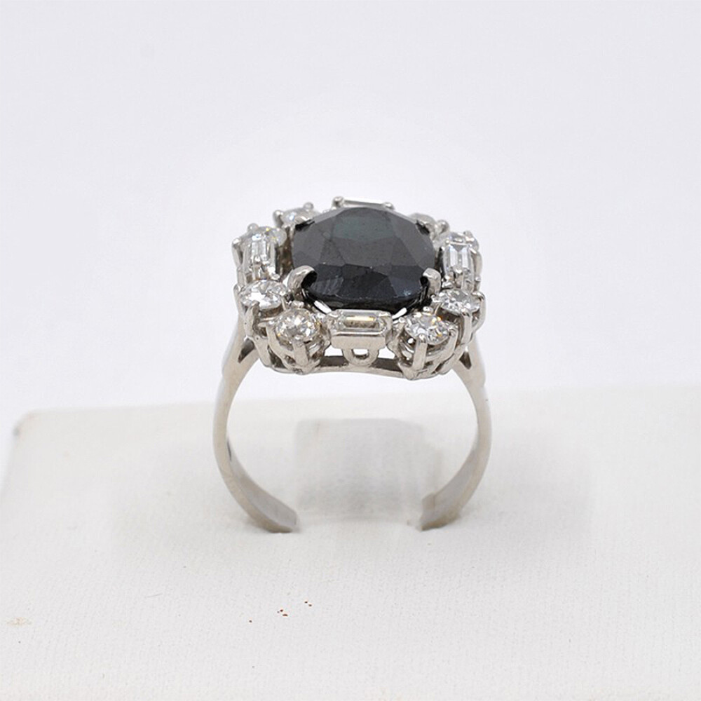 Anillo Antiguo Oro 18K, Brillantes Y Zafiro Anillo Antiguo Oro 18K, Brillantes Y Zafiro