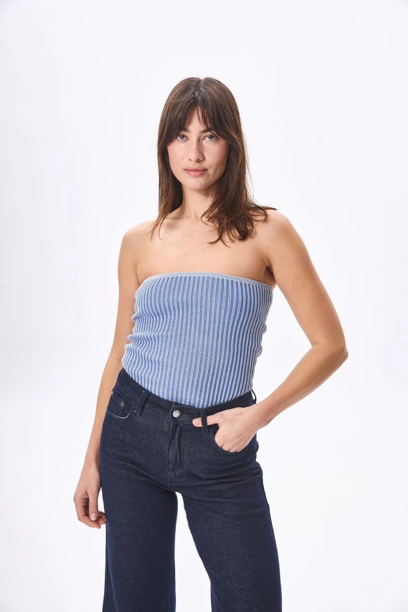 Strapless Fresa celeste talle unico