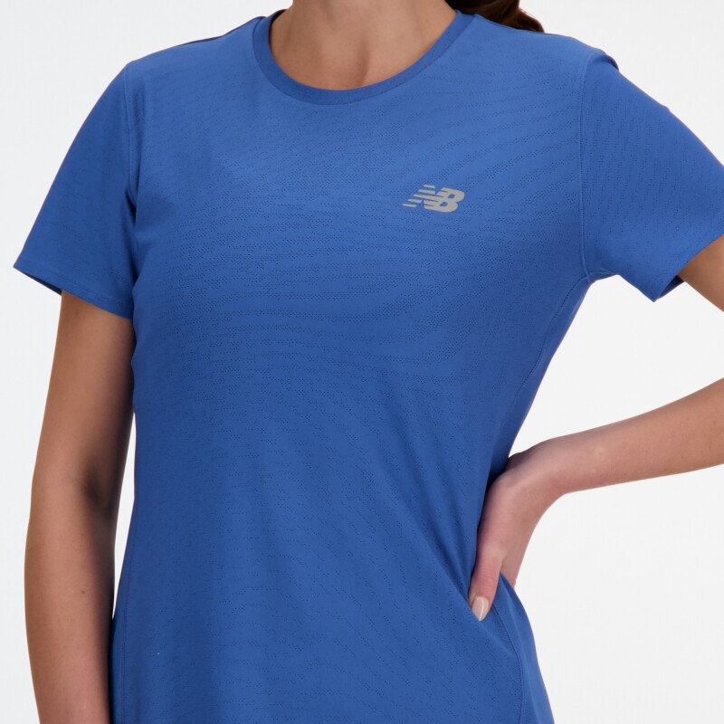 Remera New Balance de Dama - SHORT SLEEVE - WT41281BEU BLUE
