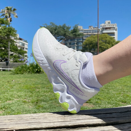 WMNS NIKE RENEW RIDE 2 - White — Global Sports
