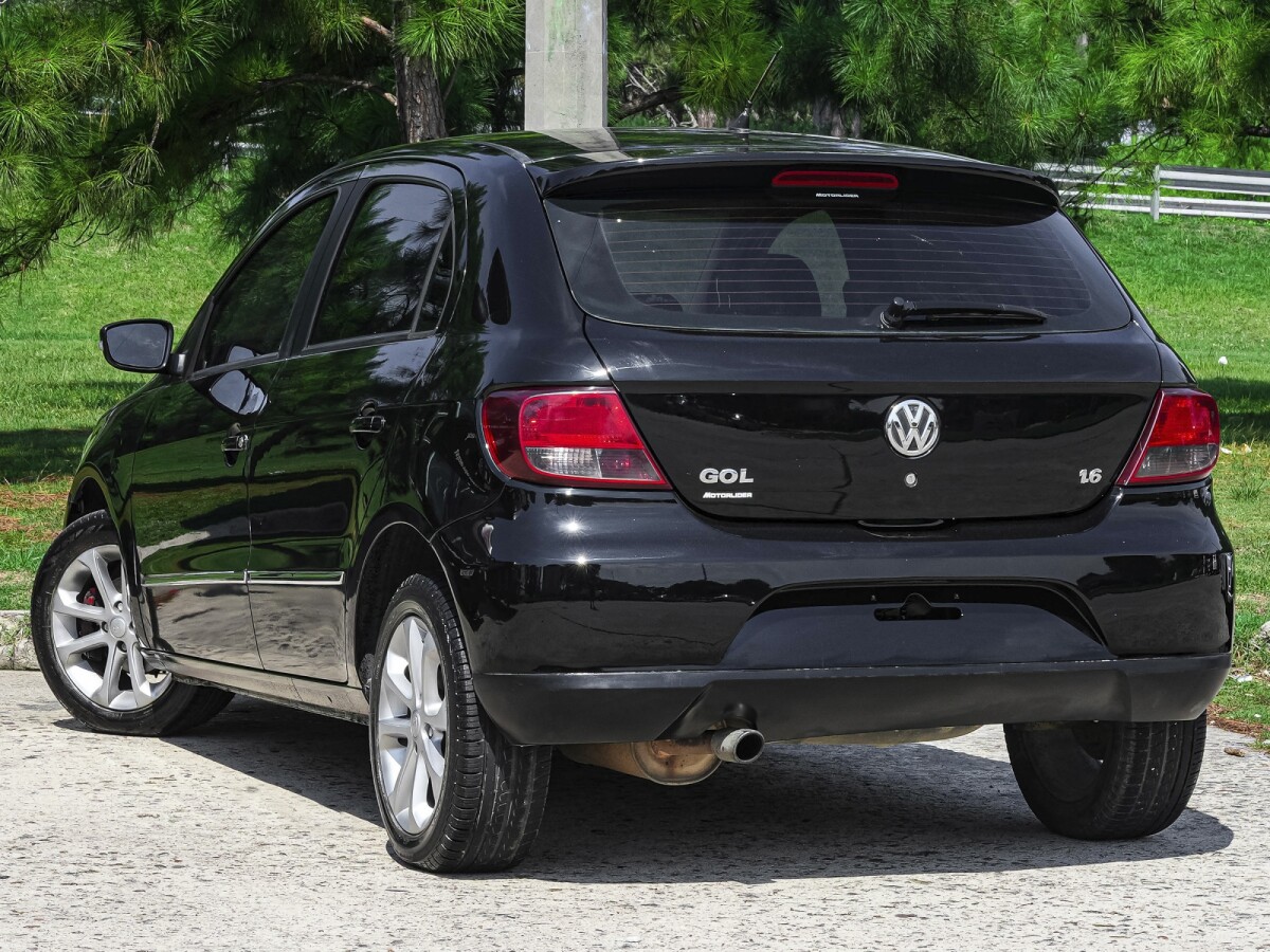 Volkswagen Gol Trendline 1.6 Extra full 2011 Volkswagen Gol Trendline 1.6 Extra full 2011