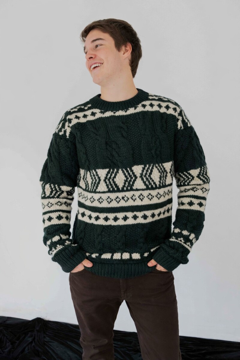 Buzo Islander Men - Base Verde Con Crudo 