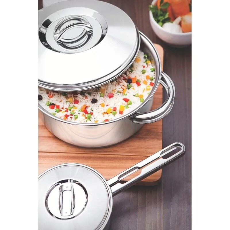 CACEROLA DE ACERO INOXIDABLE 6.1lts - TRAMONTINA - 62504/240 CACEROLA DE ACERO INOXIDABLE 6.1lts - TRAMONTINA - 62504/240