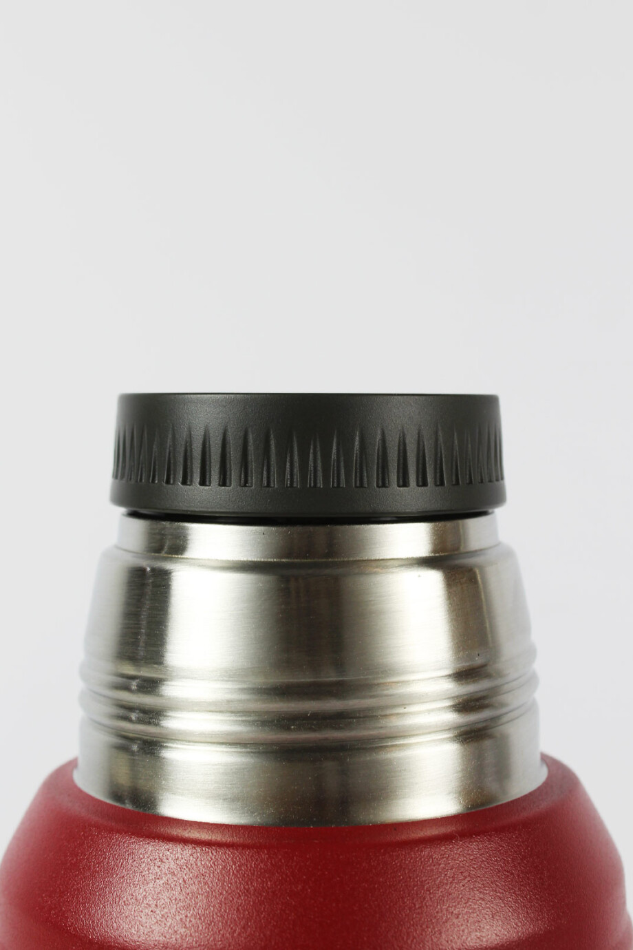 Termo Stanley 940mL c/Manija Bordó