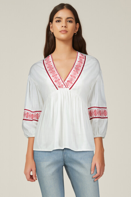 Blusa Karamea Estampado 2