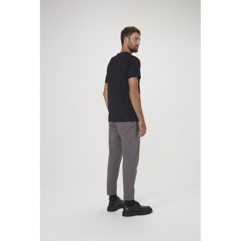 CAMISETA MM MASC PRETO ESCURO