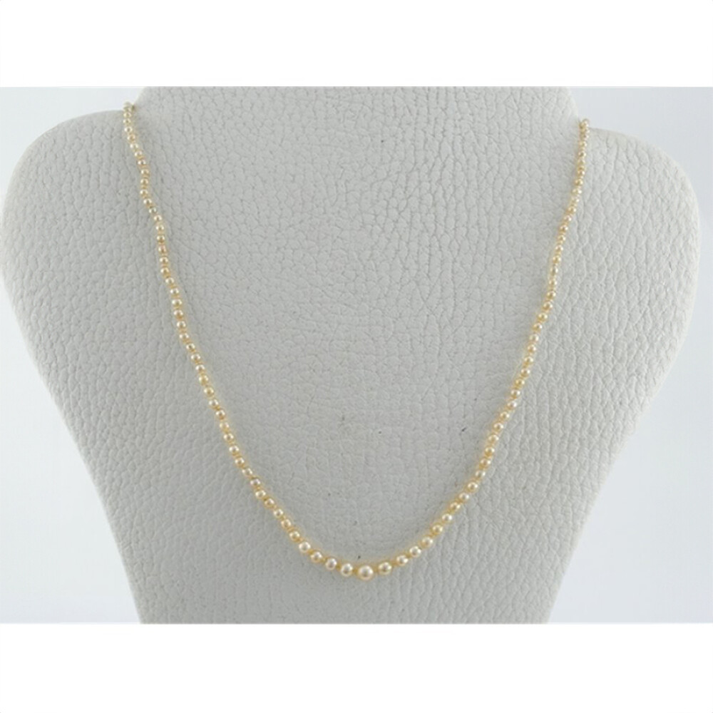 Collar De Perlas Naturales Con Broche De Perlitas Y Diamantes, 42 Cm Collar De Perlas Naturales Con Broche De Perlitas Y Diamantes, 42 Cm