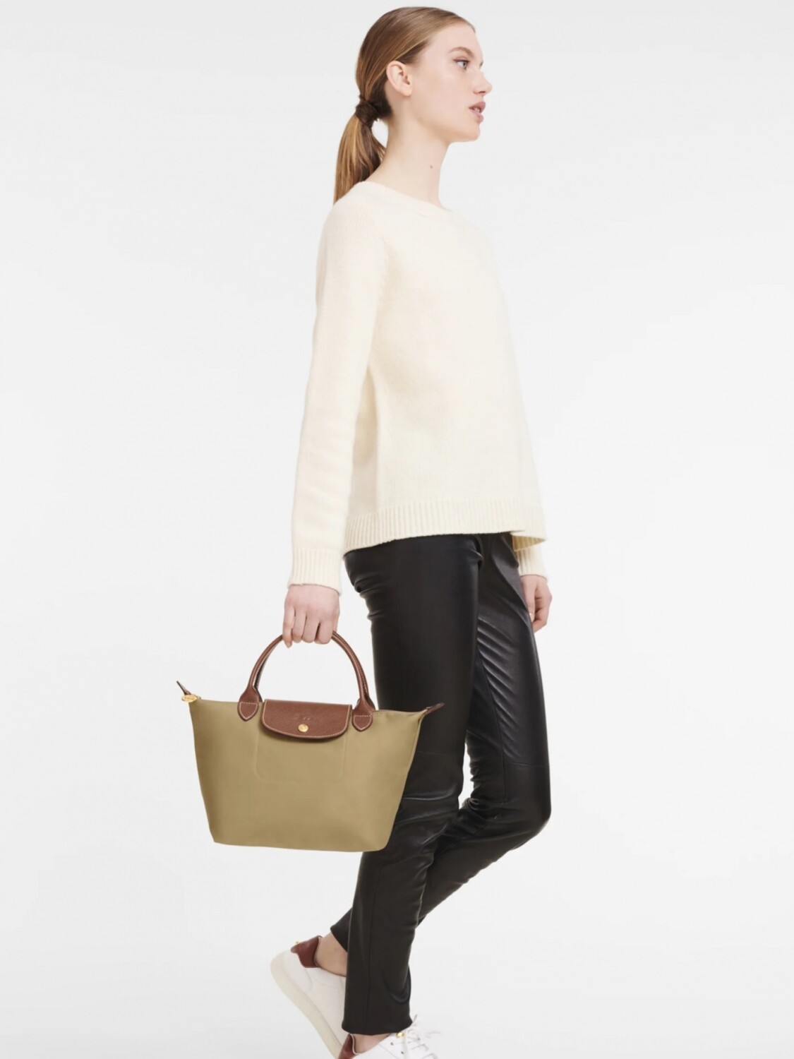 Longchamp -Cartera Longchamp plegable de nylon con cierre y asa corta, Le pliage S Caqui