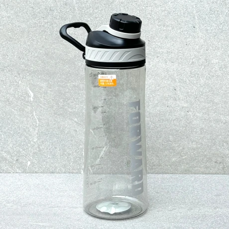 Botella Deportiva Plástica Con Sorbito 750ML Botella Deportiva Plástica Con Sorbito 750ML