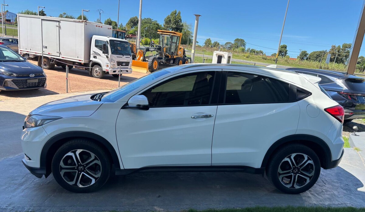 Honda HRV 1,8 HR-V EX CVT - 2017 Honda HRV 1,8 HR-V EX CVT - 2017