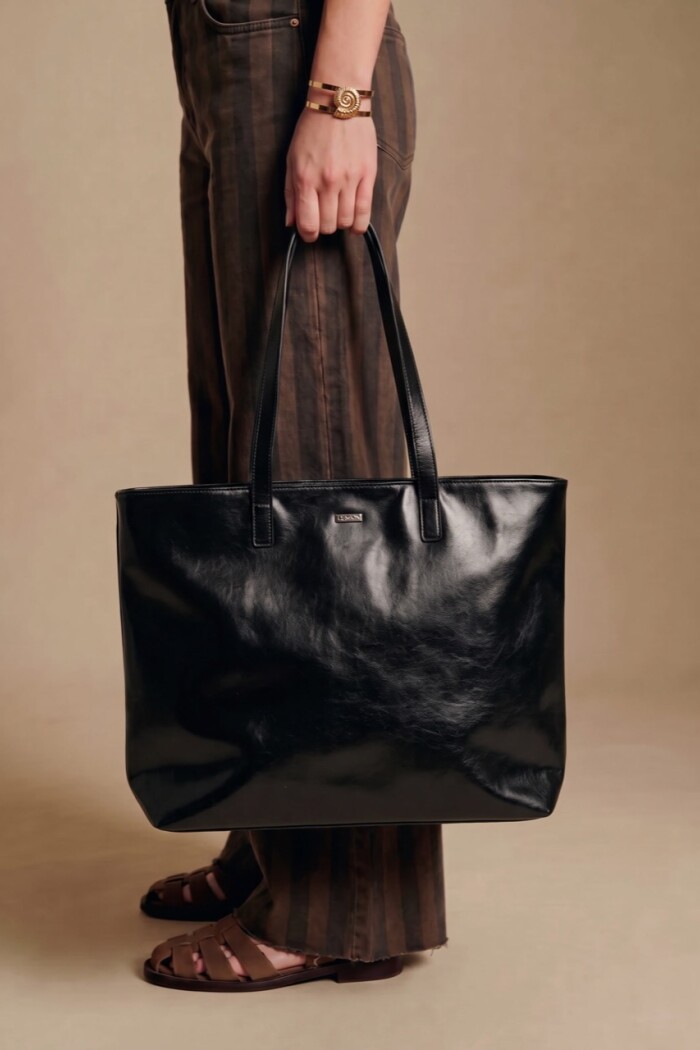 Travel Bag Cuero Vegano Negro