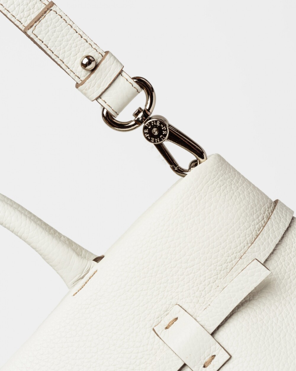 Cartera de mano Bay en cuero graneado Blanco