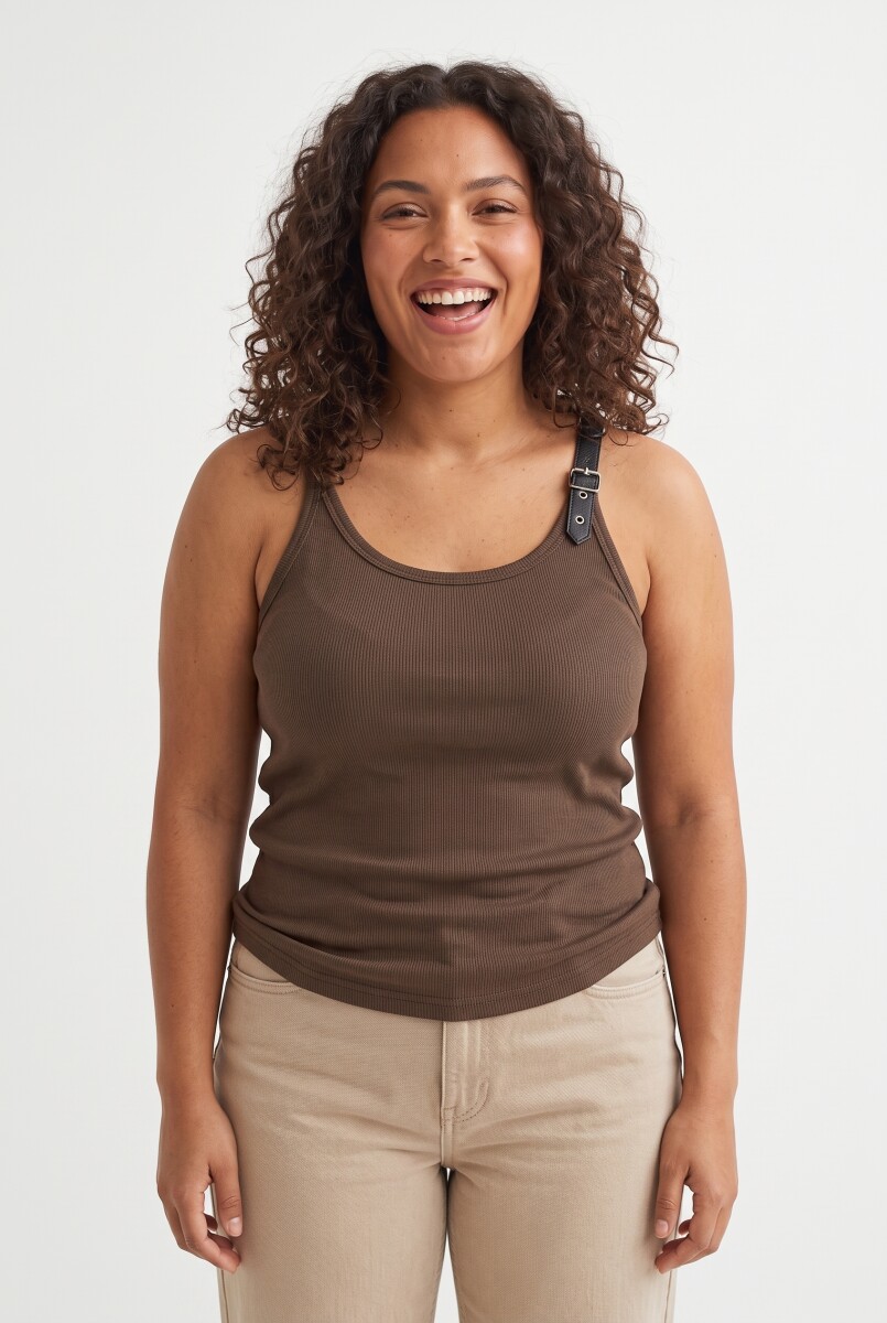 MUSCULOSA JARELI - MARRON 