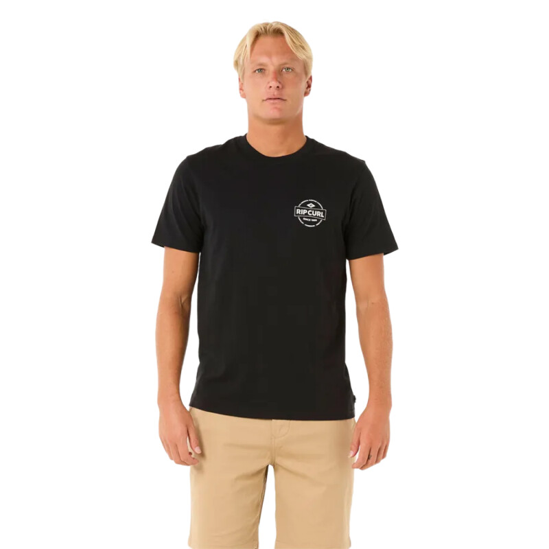 Remera Rip Curl Staple Tee - Negro Remera Rip Curl Staple Tee - Negro