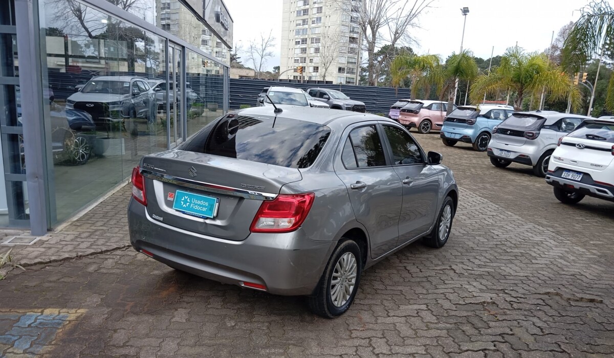 SUZUKI DZIRE GL 1.2 - 2022 SUZUKI DZIRE GL 1.2 - 2022