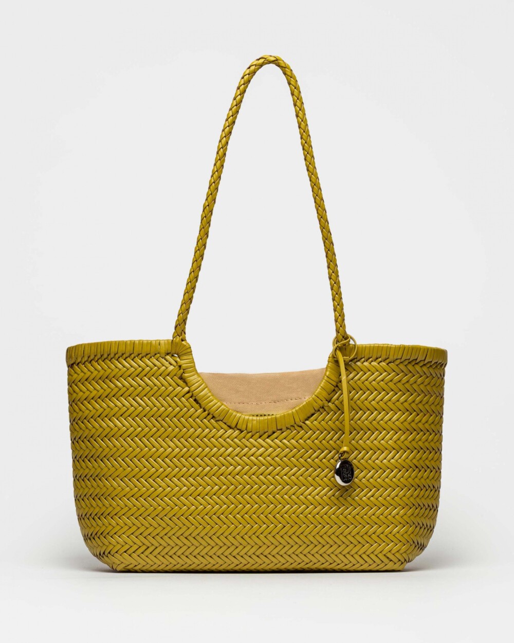 Cartera al hombro Ipanema en cuero curtido natural Lima