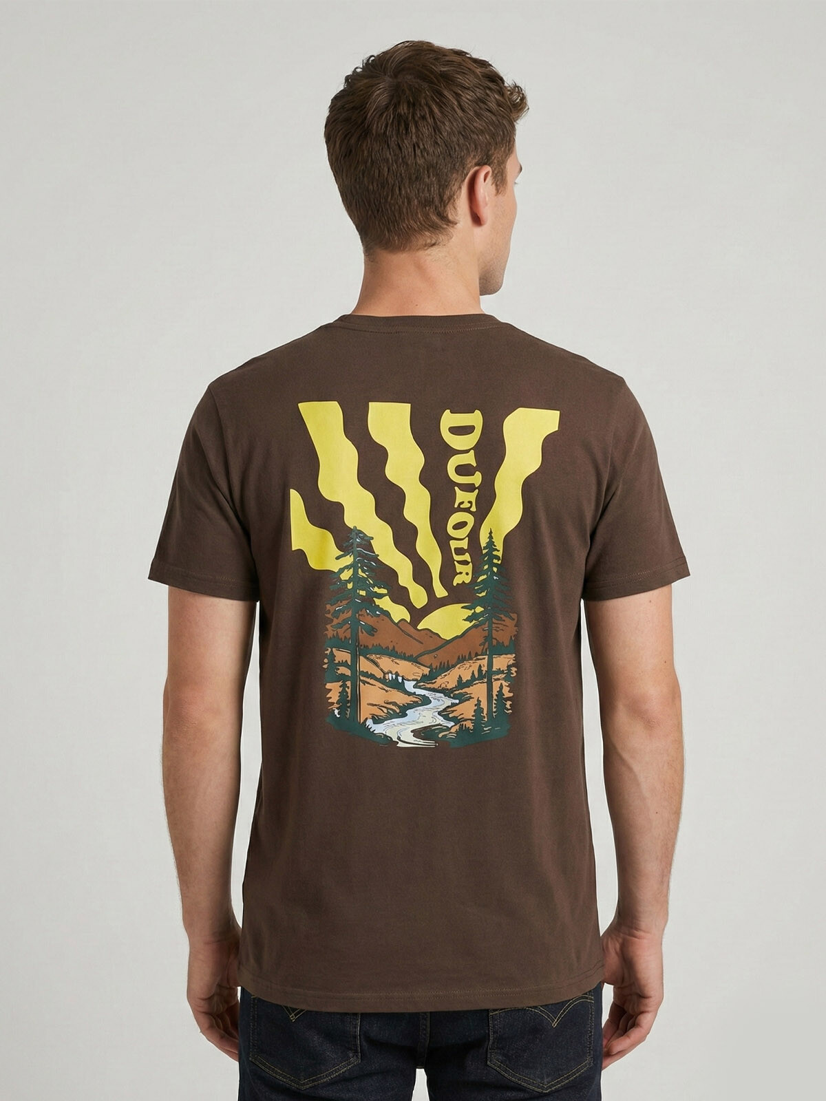 T-SHIRT TREKKING MARRON