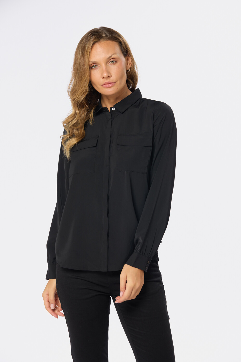 BLUSA LISA Negro