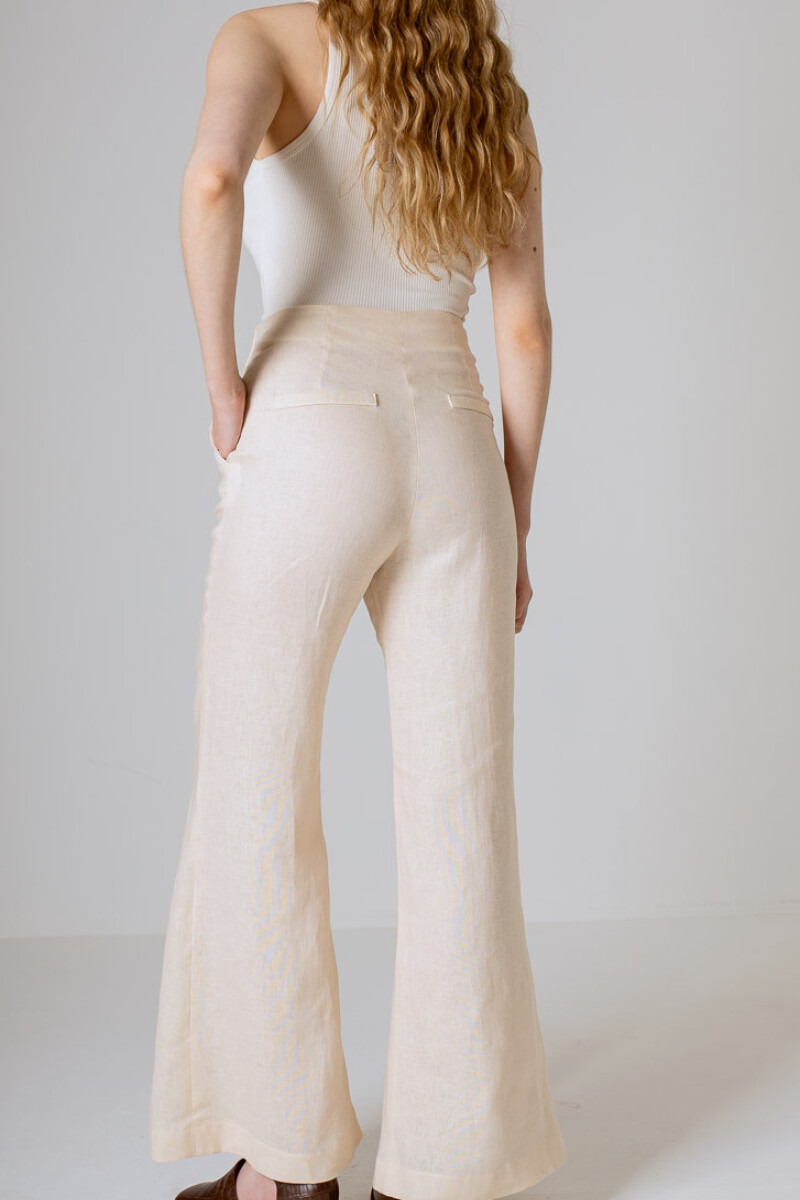 Seventi Off White