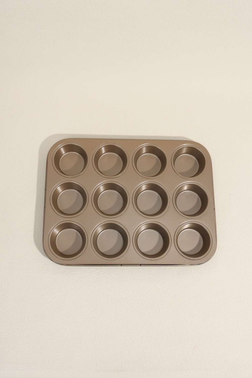 Horno Asadera Muffins 12 Moldes 8 Color Unico