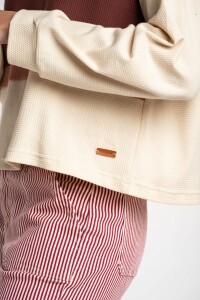 Sweater Arena