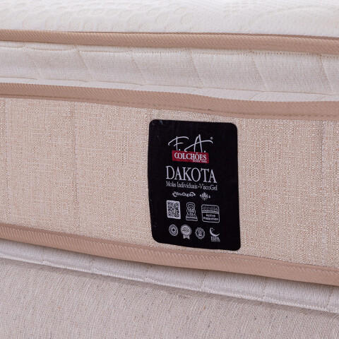 Colchón De Resortes Extra King Dakota 193 x 203 x 32 cm Colchón De Resortes Extra King Dakota 193 x 203 x 32 cm
